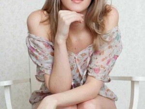 欧美粉嫩metart成人极品_欧美粉嫩 metart 成人极品：极致诱惑的视觉盛宴